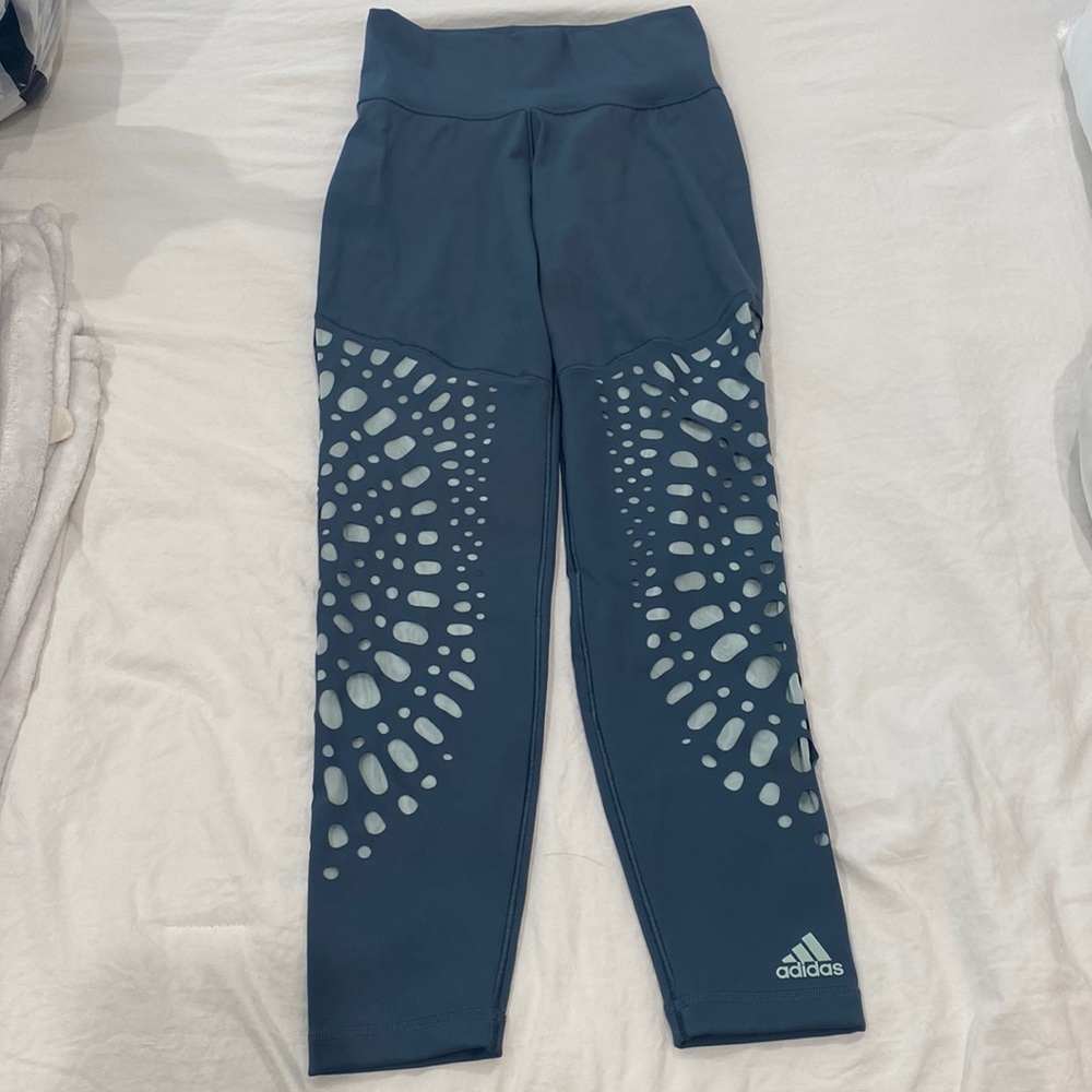 Adidas leggings